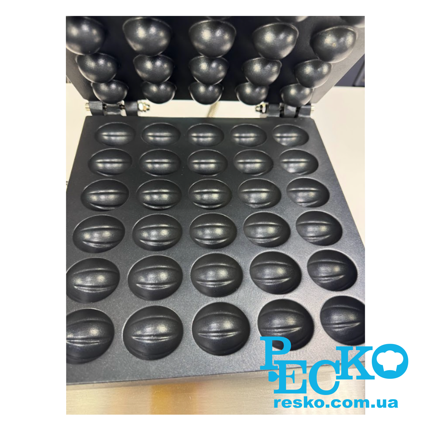 Вафельниця горішниця Hurakan HKN-GES300 NUT для горішків професійна