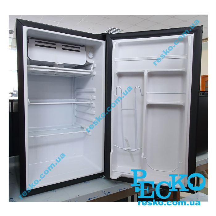 Мини бар Frosty BC-90 холодильник барный фригобар