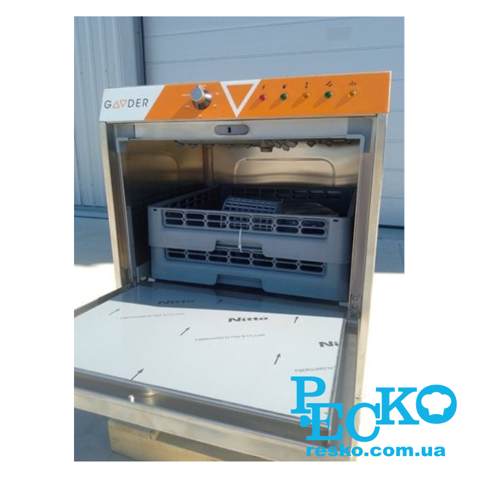 Посудомийна машина Gooder BY.500 зі зл. насосом фронтальна професійна барна