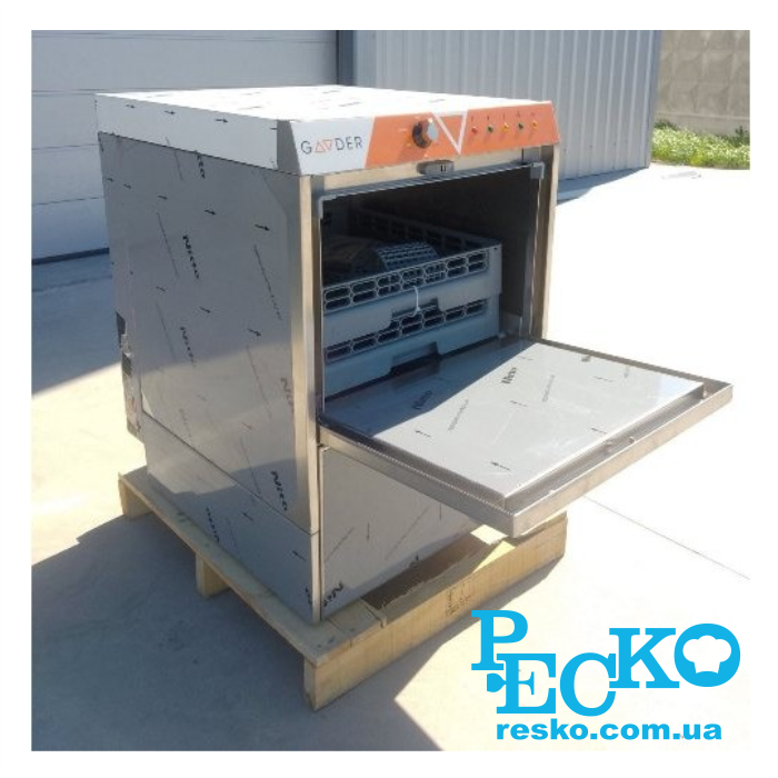 Посудомийна машина Gooder BY.500 зі зл. насосом фронтальна професійна барна