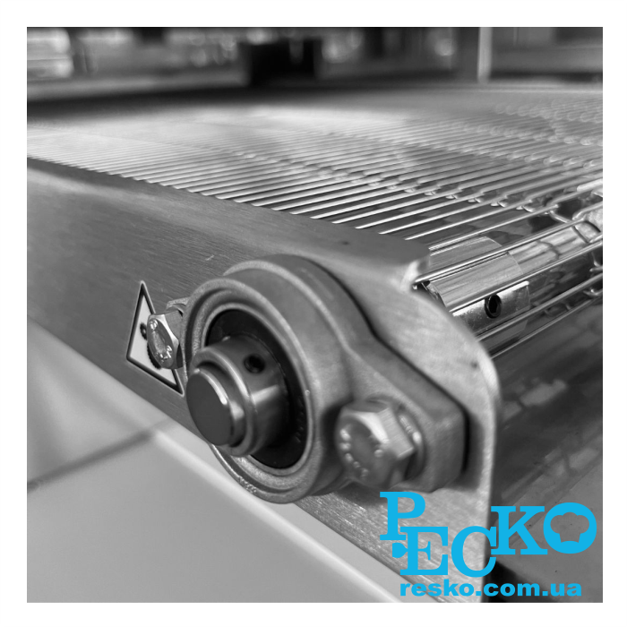 Піч для піци Apach AMT 40 конвеєрна електрична