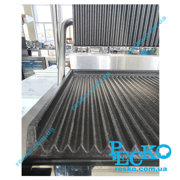 Гриль контактний Frosty SP-1A1 притискний професійний ребристий