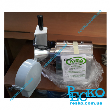 Сиротерка Fama FTMC102 електрична для м'якого сиру
