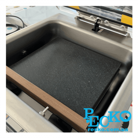 Вакуумний пакувальник Apach AVM 420 камерний професійний