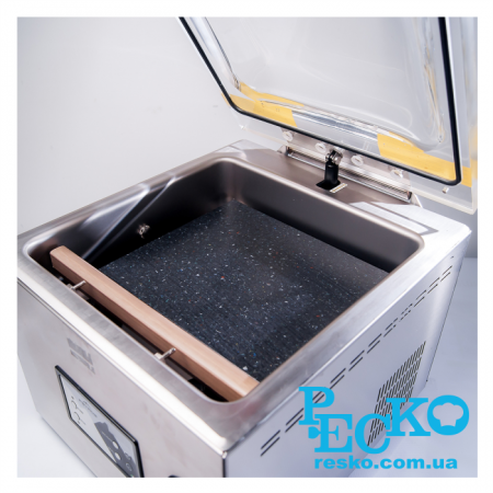 Вакуумний пакувальник Petros C308 камерний професійний