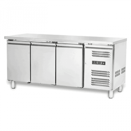 Стіл холодильний Hurakan HKN-GXRC3GN тридверний