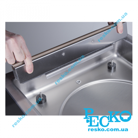 Вакуумний пакувальник Lavezzini Universal камерний професійний