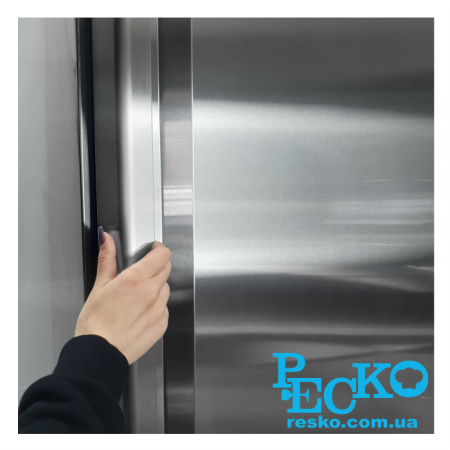 Шафа холодильна Brillis G-UGN650TN професійна середньотемпературна