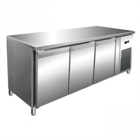 Стіл морозильний Reednee GN3100BT тридверний